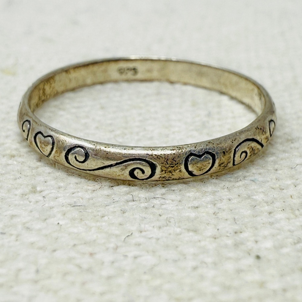 Sterling Silver 925 Etched Heart and Scroll Band Ring Size 7.25
